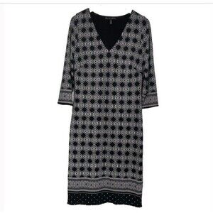 White House Black Market Medallion Stretch Reversible Sheath Black Dress Medium